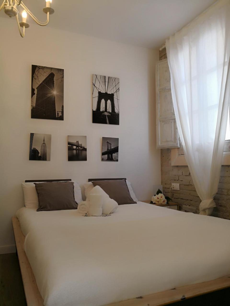 Suites By Eric Olsan Valencia Exterior foto