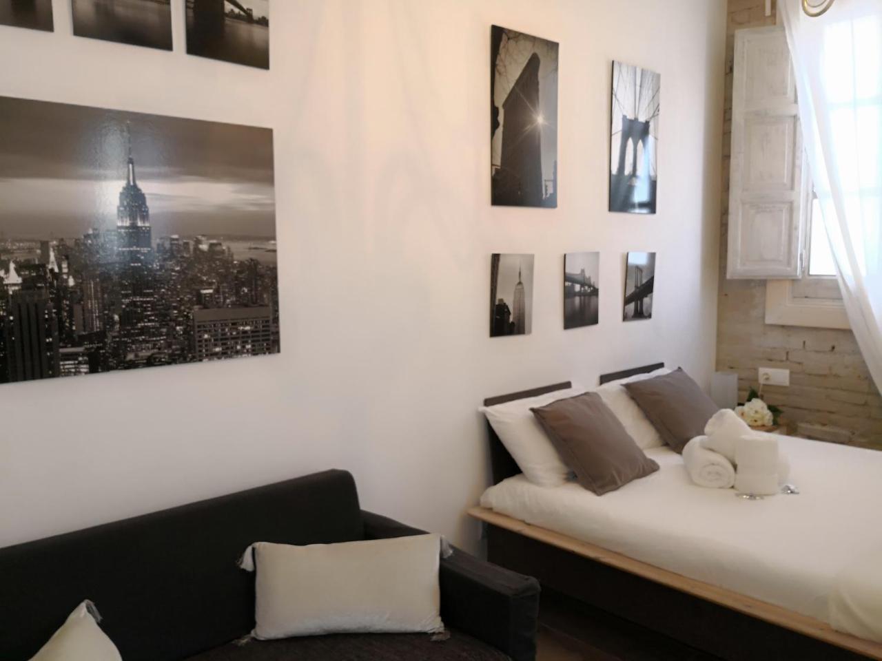 Suites By Eric Olsan Valencia Exterior foto